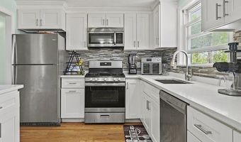 503 Page St, Avon, MA 02322