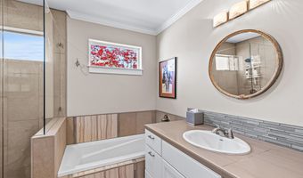 746 C St, Ashland, OR 97520