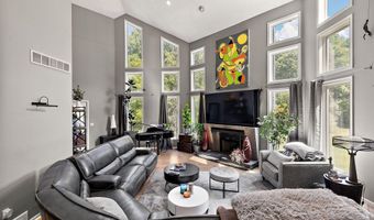 9820 Snow Pointe Dr SE, Alto, MI 49302