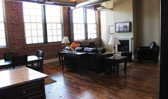 624 WASHINGTON St C-101, Coventry, RI 02816