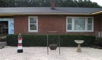 202 Edgewood Dr, Belton, SC 29627