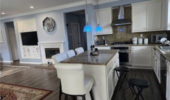 1210 S Cabernet Cir, Anaheim, CA 92804