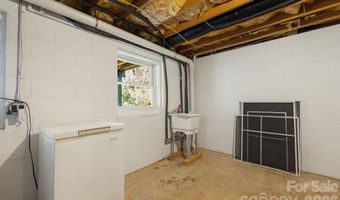 40 Harold Sluder Rd, Alexander, NC 28701