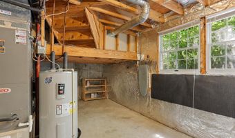 6033 HYDRANGEA Dr, Alexandria, VA 22310