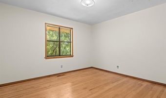 3321 Woodland Rd, Bartlesville, OK 74006