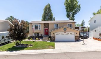 209 Rolling Hills Dr, Elko, NV 89801