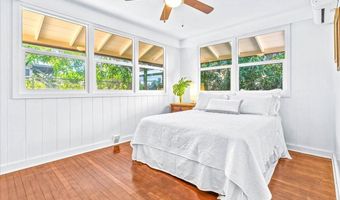 4316 Papu Cir, Honolulu, HI 96816