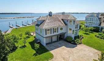 9 Hope St, Bristol, RI 02809