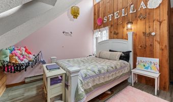 14 Webster Ct, Campton, NH 03223