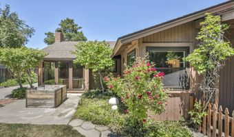 1097 Stagecoach Ln, Carson City, NV 89703
