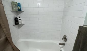 326 Arthur St, American Falls, ID 83211