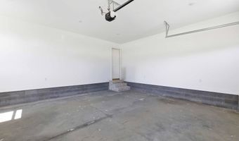 317 Creekside Dr, Albertville, AL 35950