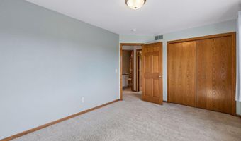 14255 Footbridge Way, Apple Valley, MN 55124