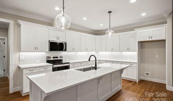 148 Beauchamp Oaks Ct 7, Advance, NC 27006