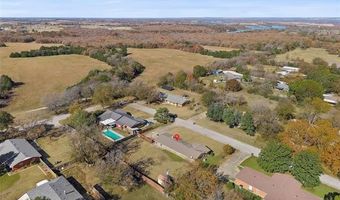 1206 N Meadow Dr, Ardmore, OK 73401