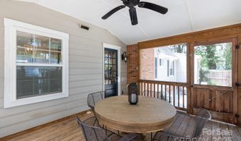 4601 Crooked Oak Ln, Charlotte, NC 28226