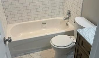 1780- B BELLE Dr, Annapolis, MD 21401