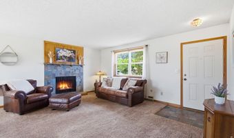 804 Redwood Ct, Bellvue, CO 80512