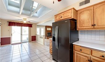 707 Bitterfield Dr, Ballwin, MO 63011