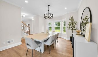 8 A Mason Ave, Bayonne, NJ 07035