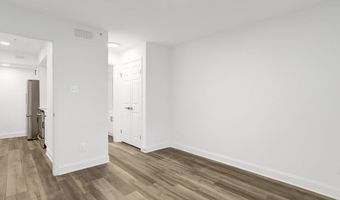 3307 WYNDHAM Cir 2157, Alexandria, VA 22302