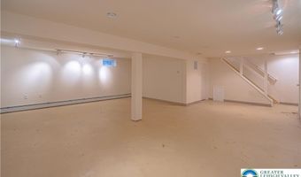 2740 Andrea Dr, Allentown, PA 18103
