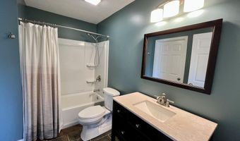 8866 Cascade Rd SE, Ada, MI 49301