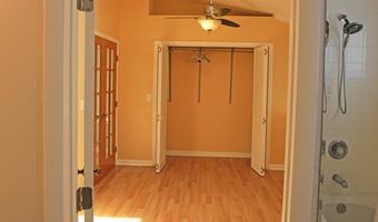 1879 BEACH Ave, Atlantic Beach, FL 32233