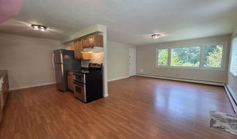 92 Chester Tpke 1St Floor, Auburn, NH 03032
