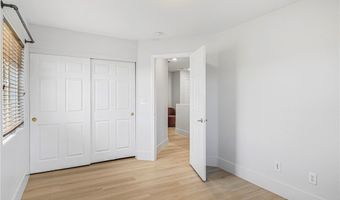 537 Lacabana Beach Dr, Las Vegas, NV 89138