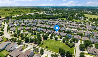 214 Parkview Dr, Aledo, TX 76008