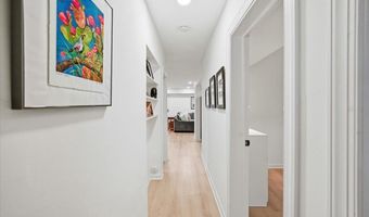 55 SKYHILL Rd 101, Alexandria, VA 22314