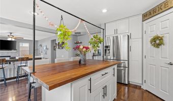 10413 Mount Washington Ave, Las Vegas, NV 89166