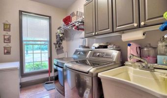 330 FLINT Hl, Aragon, GA 30104