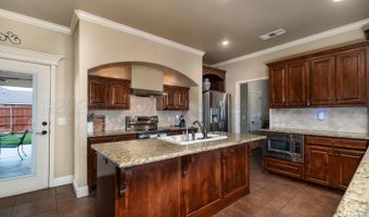 2100 SAVOY Dr, Amarillo, TX 79118