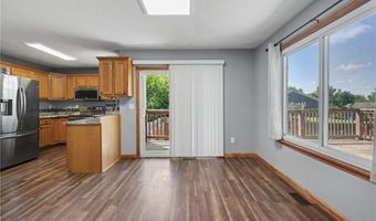 1003 Lisa Ct, Baldwin City, KS 66006