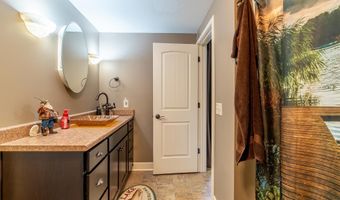 3186 W 3rd Dr, Albion, IN 46701