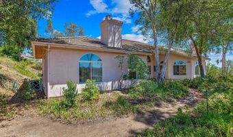 2475 Canyon Creek Rd, Escondido, CA 92025