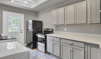 108 Mourning Dove Dr, Bonneau, SC 29431