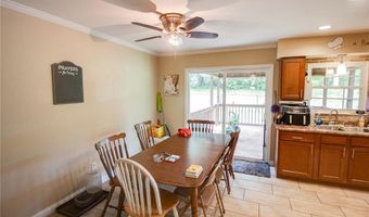 5204 Pin Oak Dr, Alton, IL 62002