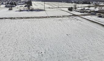 Smith Drive, Auburn, IN 46706