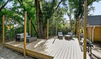 8 Hartford Pl, Gulfport, MS 39507