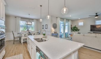 314 BLACKROCK Ln, Apollo Beach, FL 33572