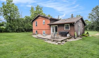 6330 Calhoun Rd, Albion, MI 49224