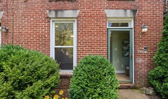 1815 E CAPITOL St SE 1, Washington, DC 20003