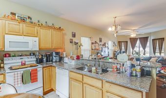 6141 W Jackson St, Bay St. Louis, MS 39520