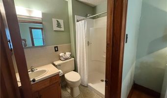 610 N 5th St, Atchison, KS 66002