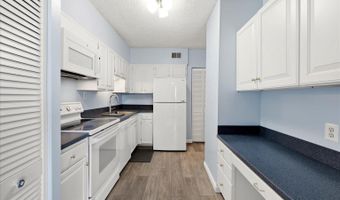 5500 HOLMES RUN Pkwy 512, Alexandria, VA 22304