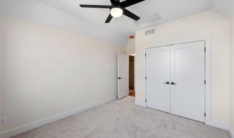 980 Pelican Dr, Polk City, IA 50226