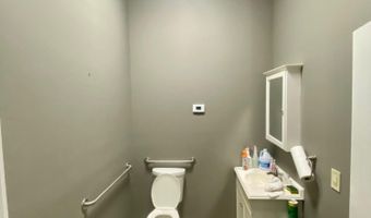 2318 Pass Rd 7a, Biloxi, MS 39531